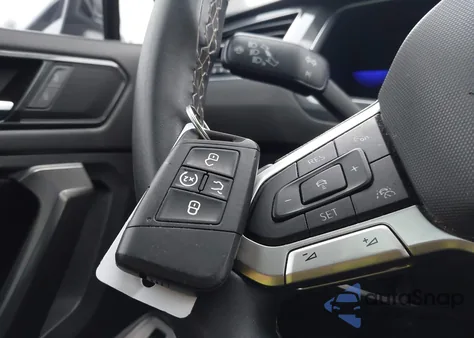 2022 Volkswagen Tiguan 2.0T Se z USA, uszkodzony, nr VIN 3VV2B7AX4NM095577